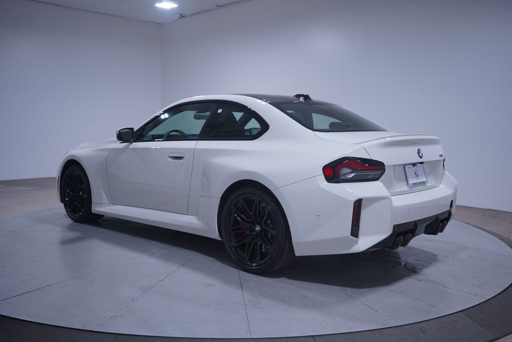 2025 BMW M2  4