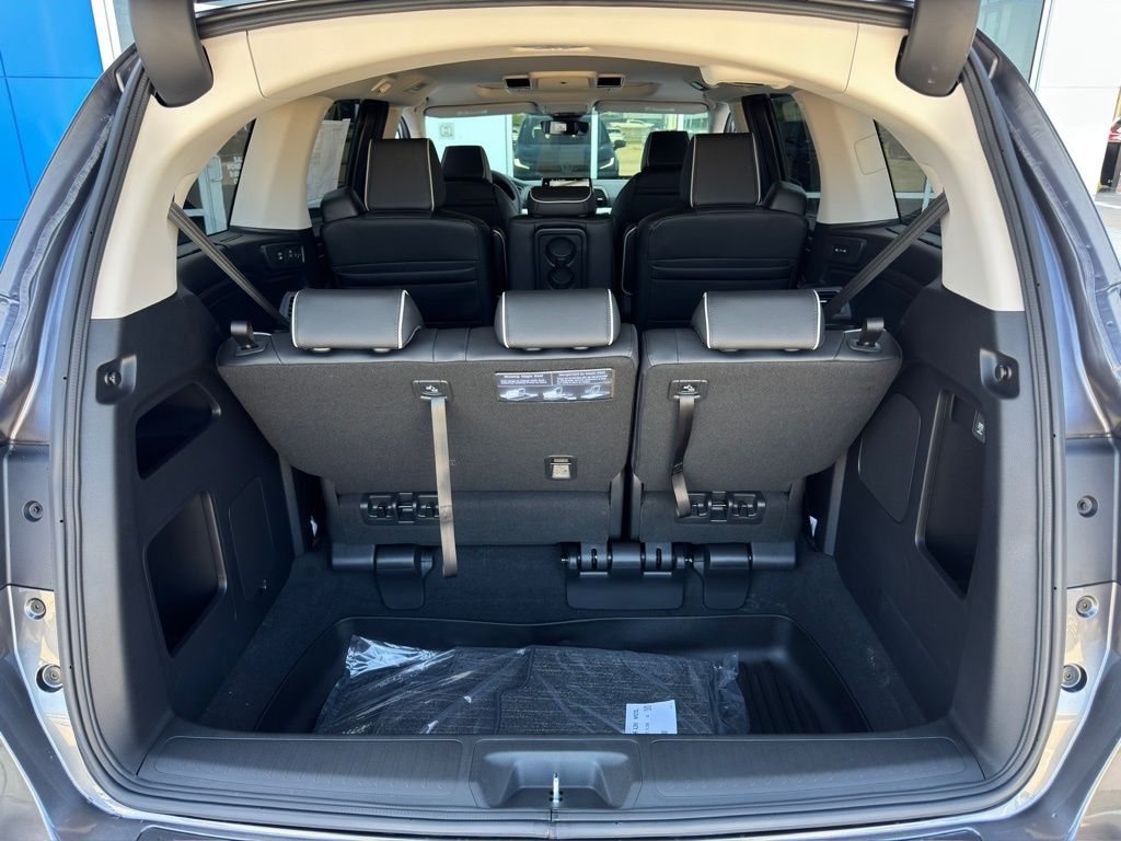 2026 Honda Odyssey Touring Gray at Community Honda