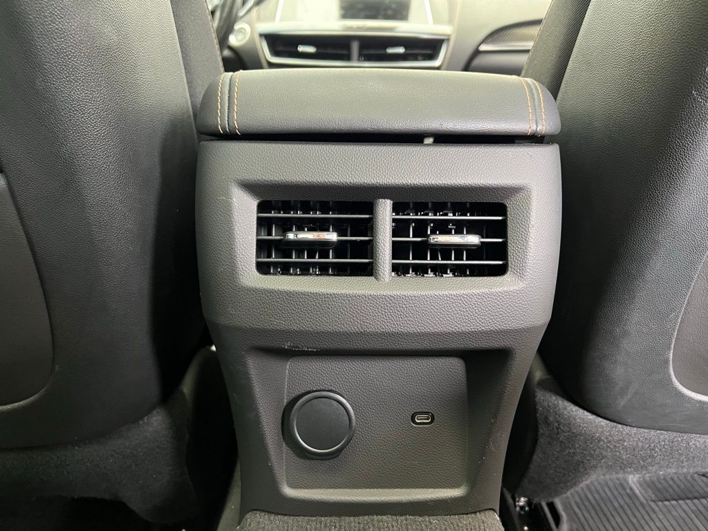 Thumbnail: 2023 Cadillac CT5 - 10