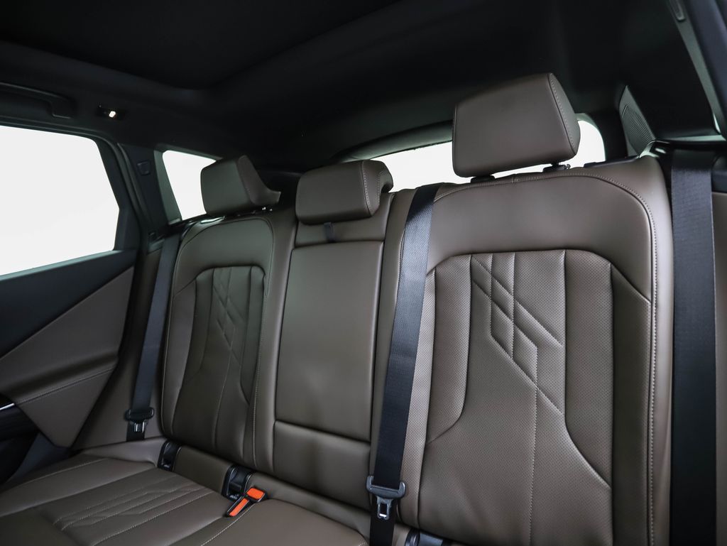Thumbnail: 2026 BMW X3 - 22