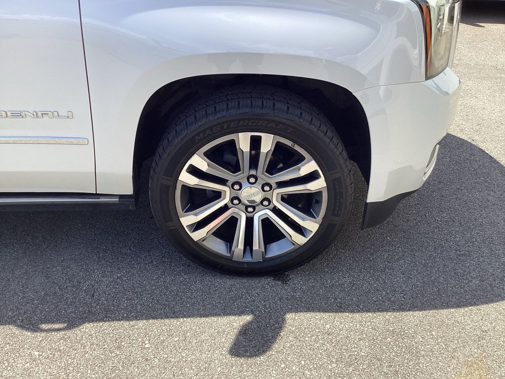 Used 2018 GMC Yukon SUV