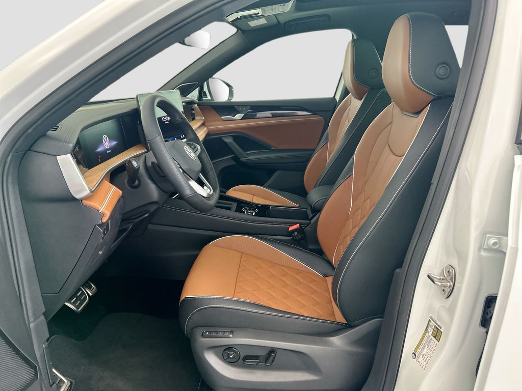 Thumbnail: 2026 Volkswagen Tiguan - 18