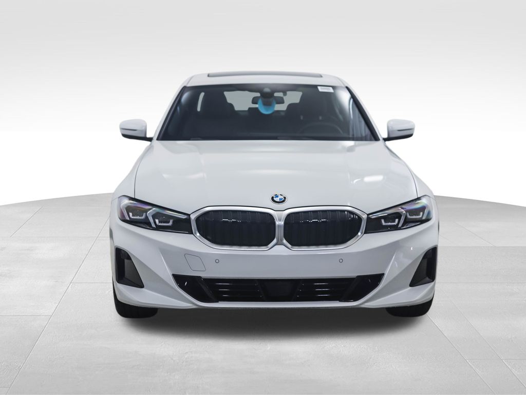 Thumbnail: 2025 BMW 3 Series - 9