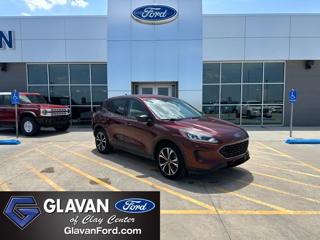  2021 Ford Escape SE AWD   