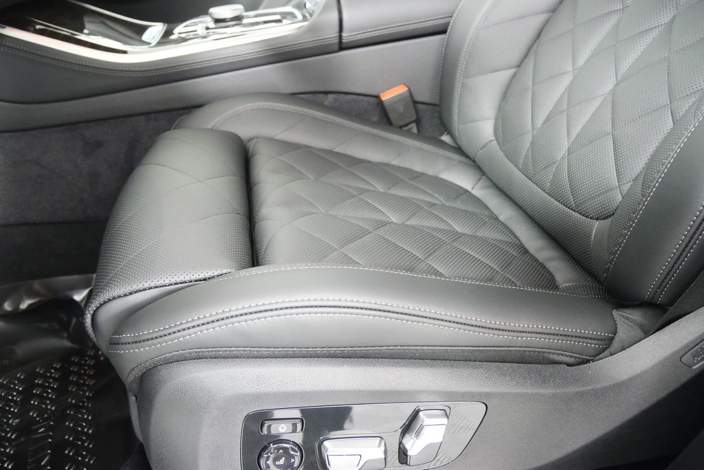 Thumbnail: 2026 BMW X5 - 10