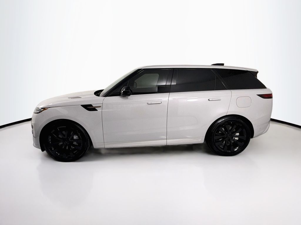 Thumbnail: 2026 Land Rover Range Rover Sport - 8