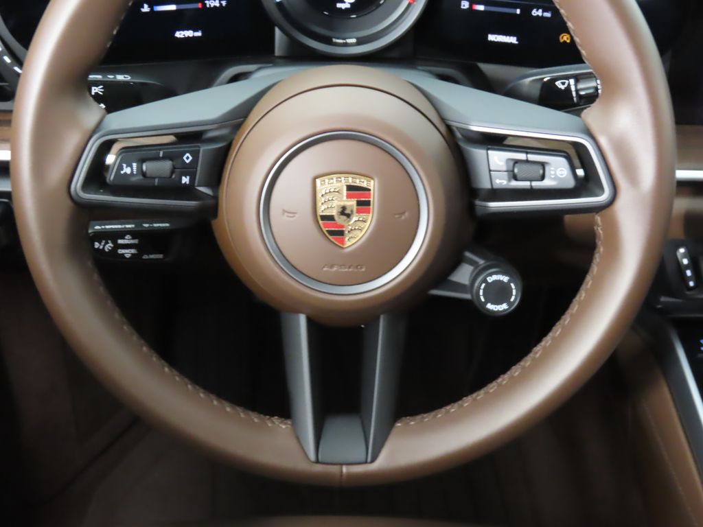 Thumbnail: 2024 Porsche 911 - 18