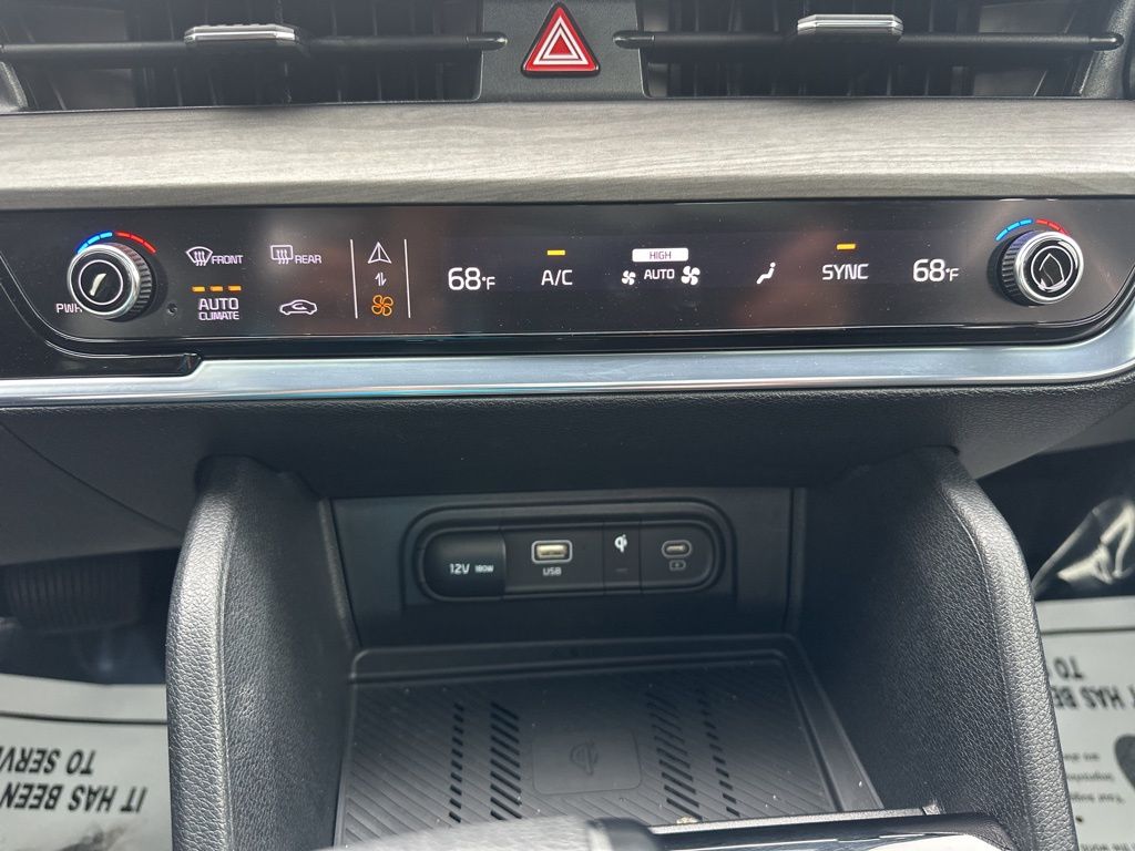 2024 Jungle Green Kia Sportage X-Line AWD SUV