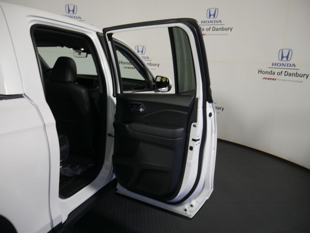 Thumbnail: 2026 Honda Ridgeline - 6