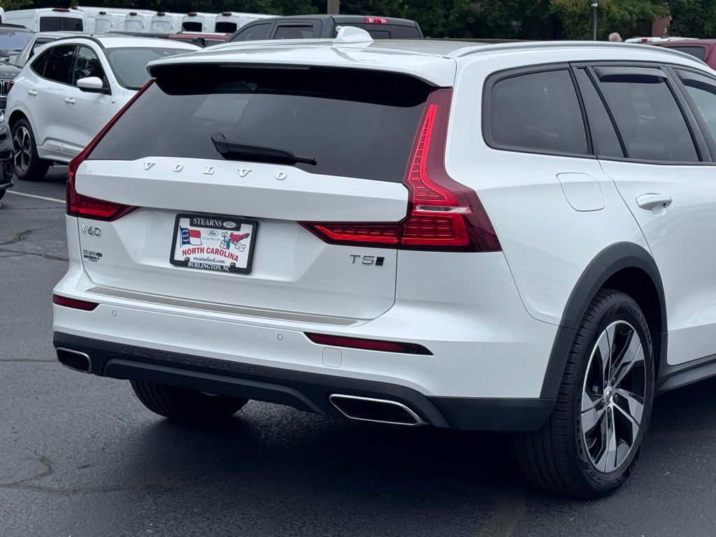 VolvoV60 Cross Country6