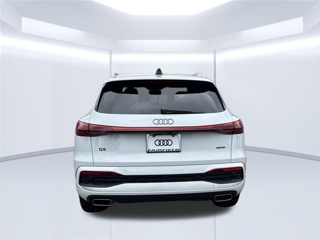 Thumbnail: 2026 Audi Q5 - 4