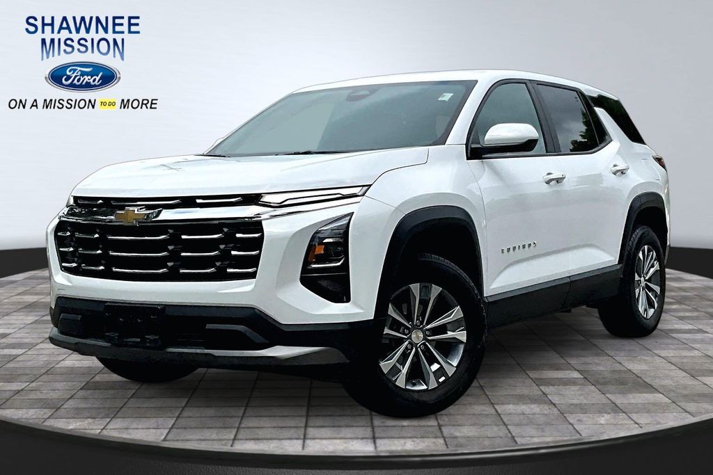 Summit White 2025 Chevrolet Equinox SUV / Crossover Four-Wheel Drive 8-Speed Automatic