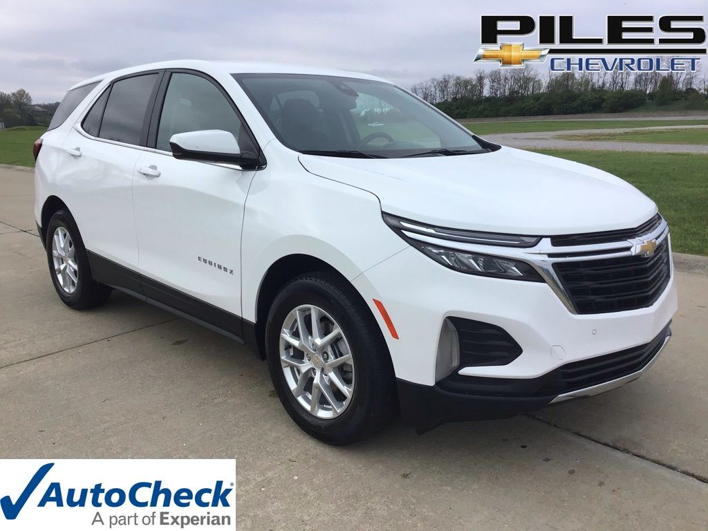 Summit White 2024 Chevrolet Equinox LT FWD with 1LT SUV / Crossover Front-Wheel Drive 6-Speed Automatic Overdrive