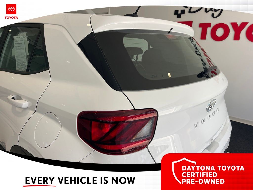 Used 2025 Hyundai Venue SUV