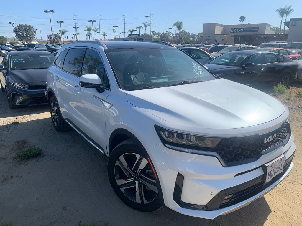 Certified Used 2023 White Kia EX image 4