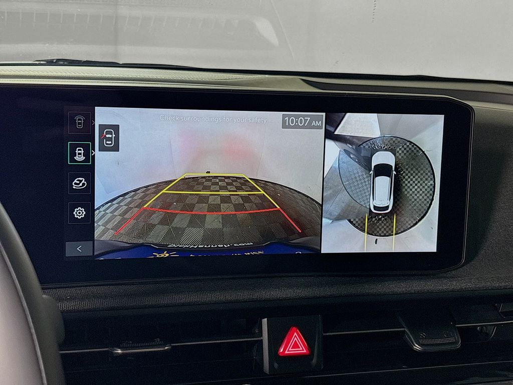 2025 Kia EV6 Light