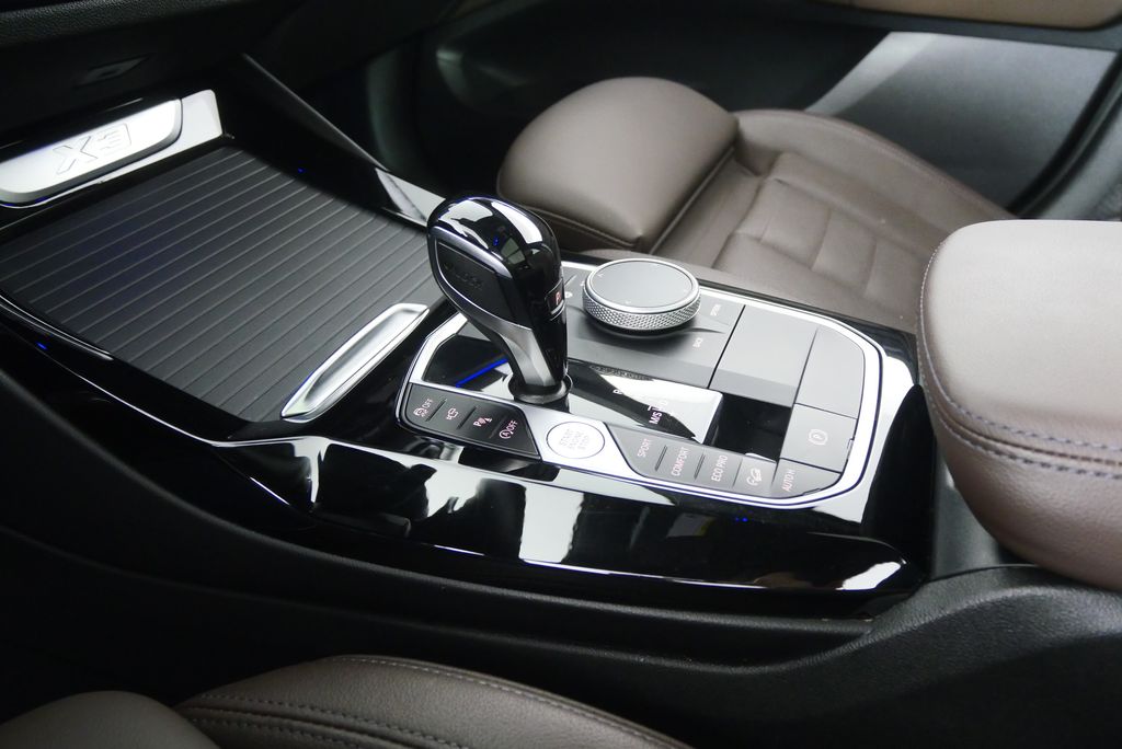 Thumbnail: 2023 BMW X3 - 27