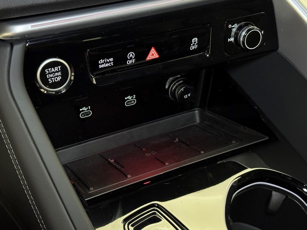 2025 Audi Q5 Premium 30