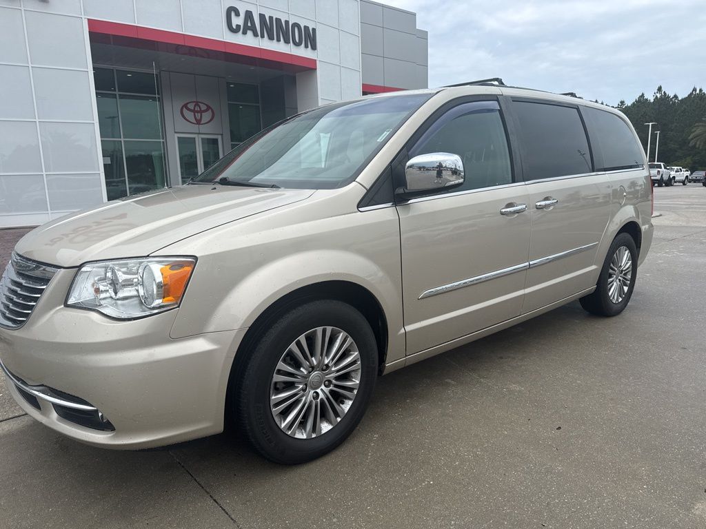 Cashmere Pearlcoat 2013 Chrysler Town & Country Touring-L FWD Minivan Front-Wheel Drive 6-Speed Automatic