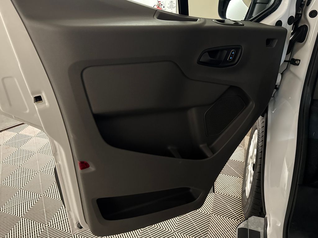 Certified Used 2025 White Ford Base image 18