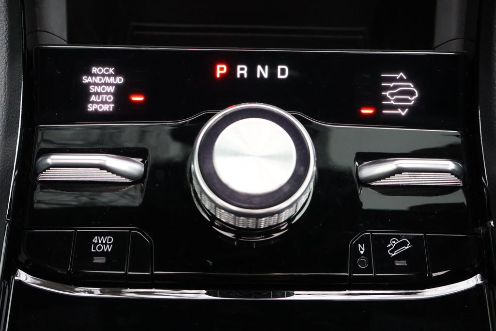 Thumbnail: 2024 Jeep Grand Cherokee - 19