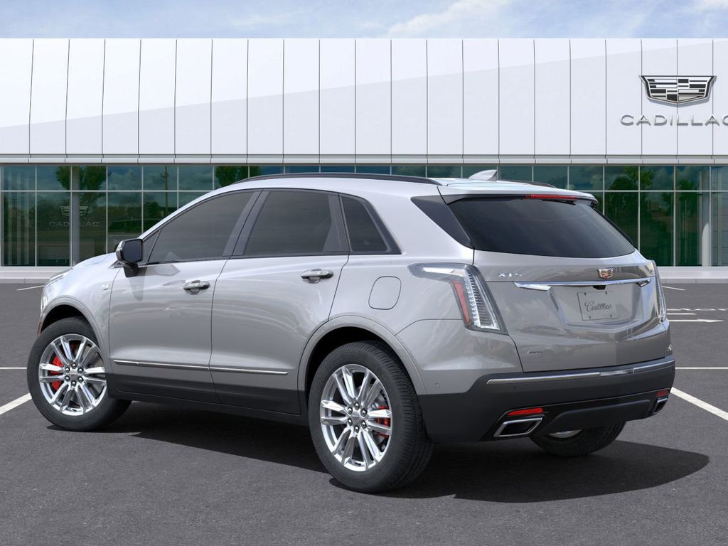 2025 Cadillac XT5 Sport 3