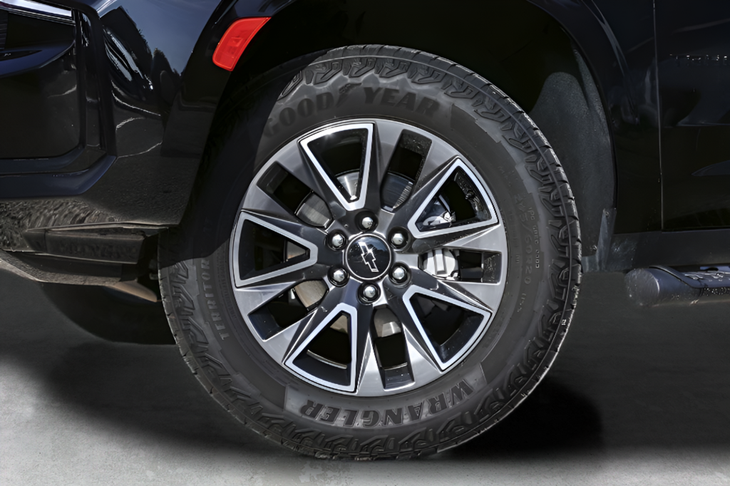 Used Car 2024 Chevrolet Tahoe  Z71 For Sale Under $70,000 In Austin, Texas