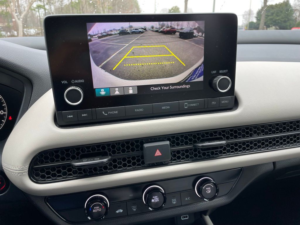 Thumbnail: 2025 Honda HR-V - 17