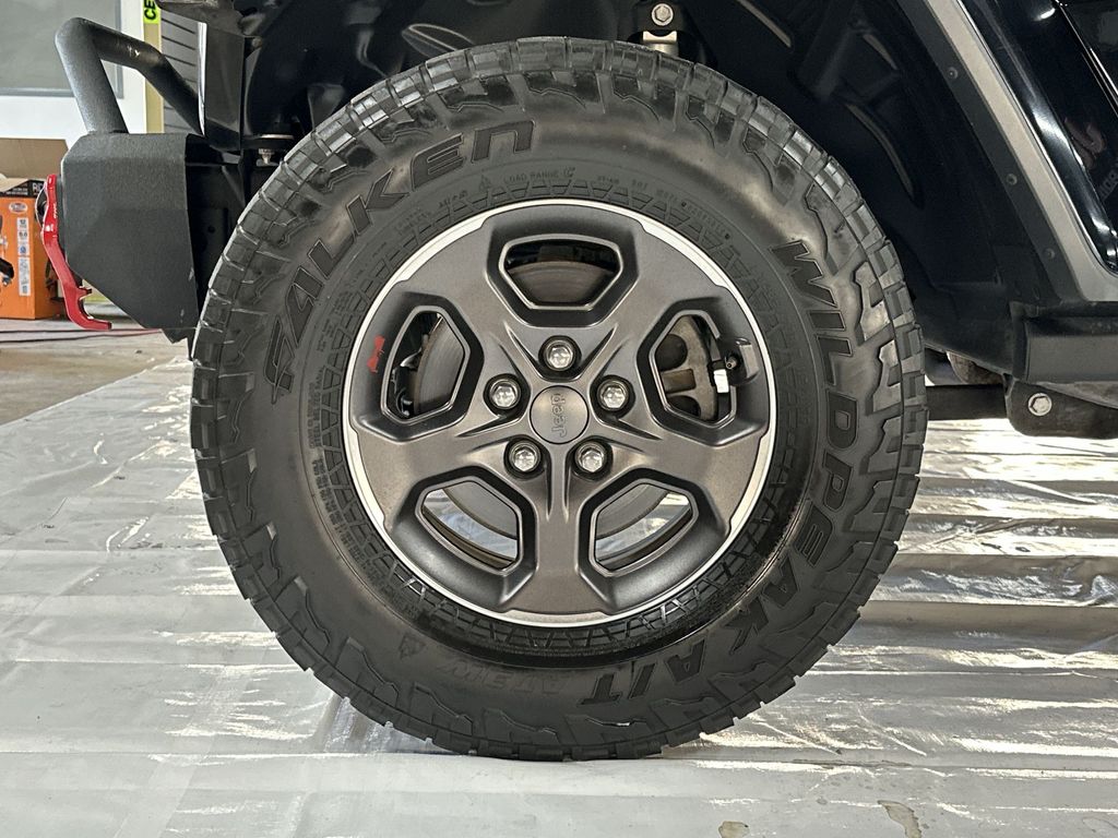 2021 Jeep Gladiator Rubicon - 9