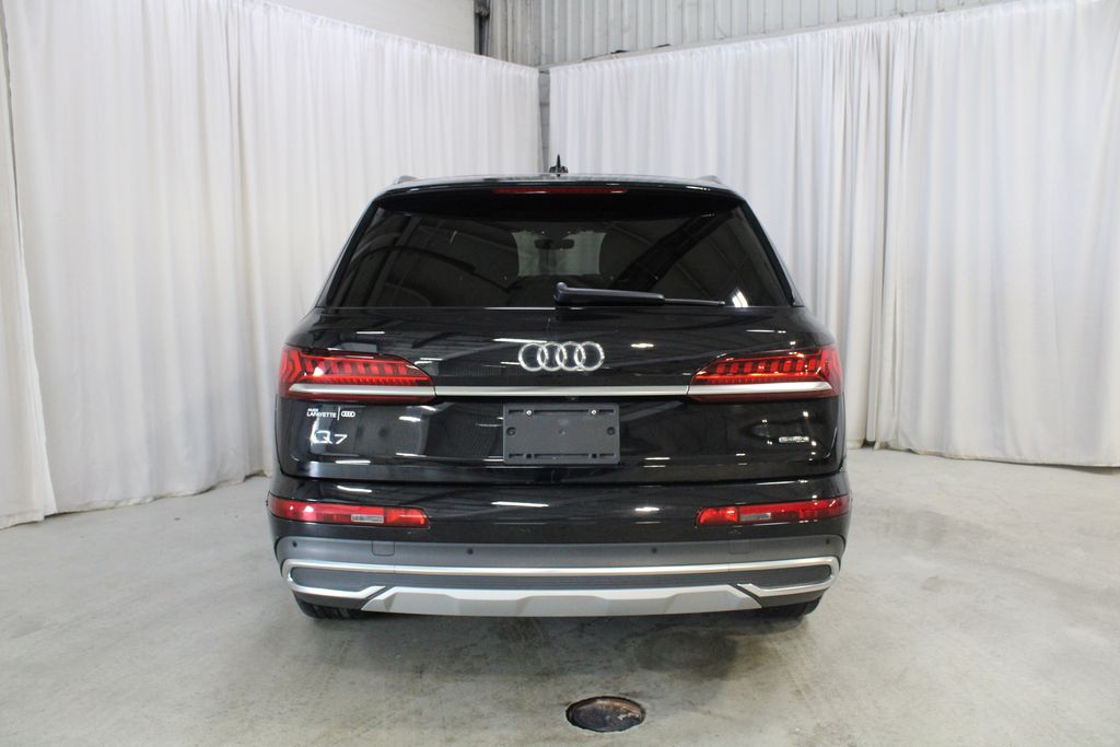 Used 2021 Black Audi 45 Premium Plus image 25