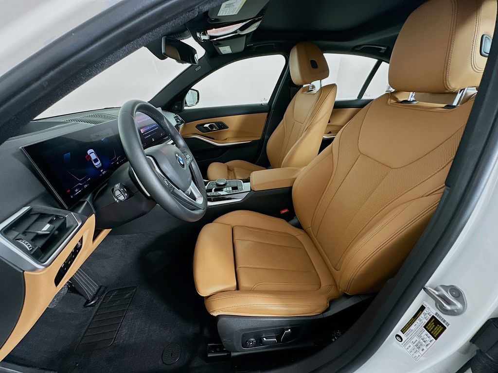 Thumbnail: 2024 BMW 3 Series - 21