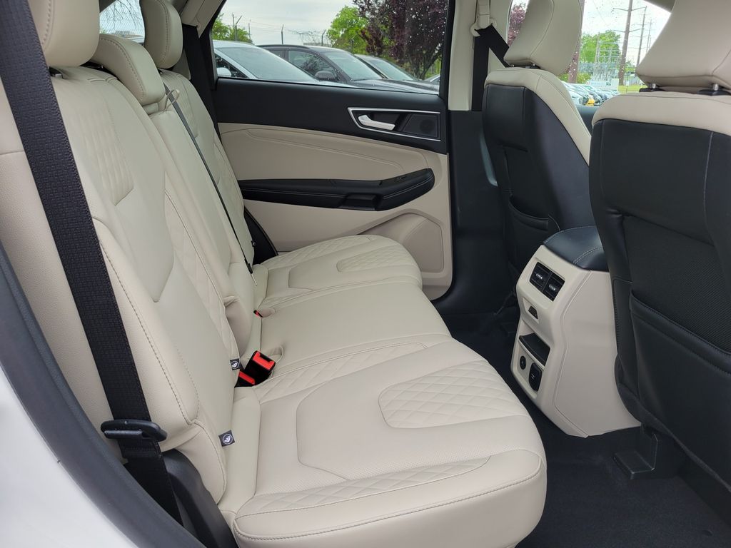 Thumbnail: 2024 Ford Edge - 16