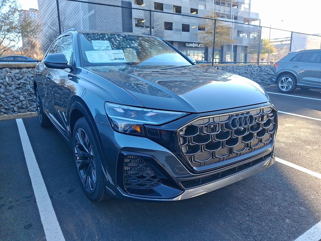 Thumbnail: 2026 Audi Q8 - 3