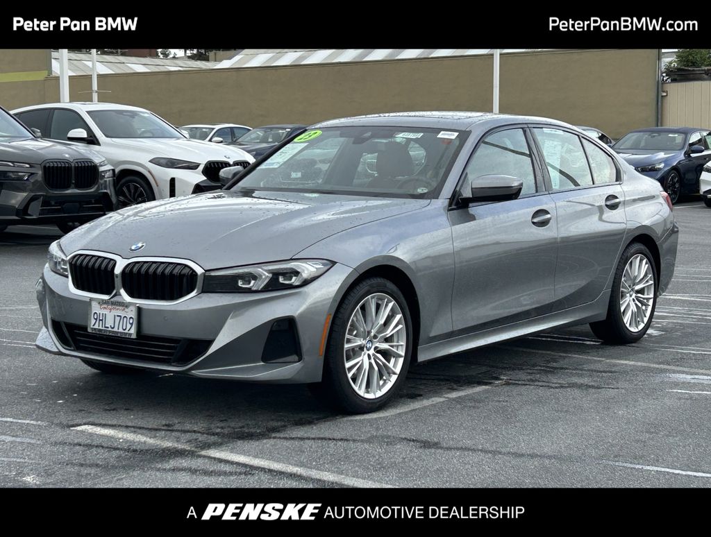 Thumbnail: 2023 BMW 3 Series - 1