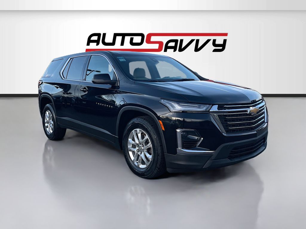 2023 Chevrolet Traverse AWD LS's photo