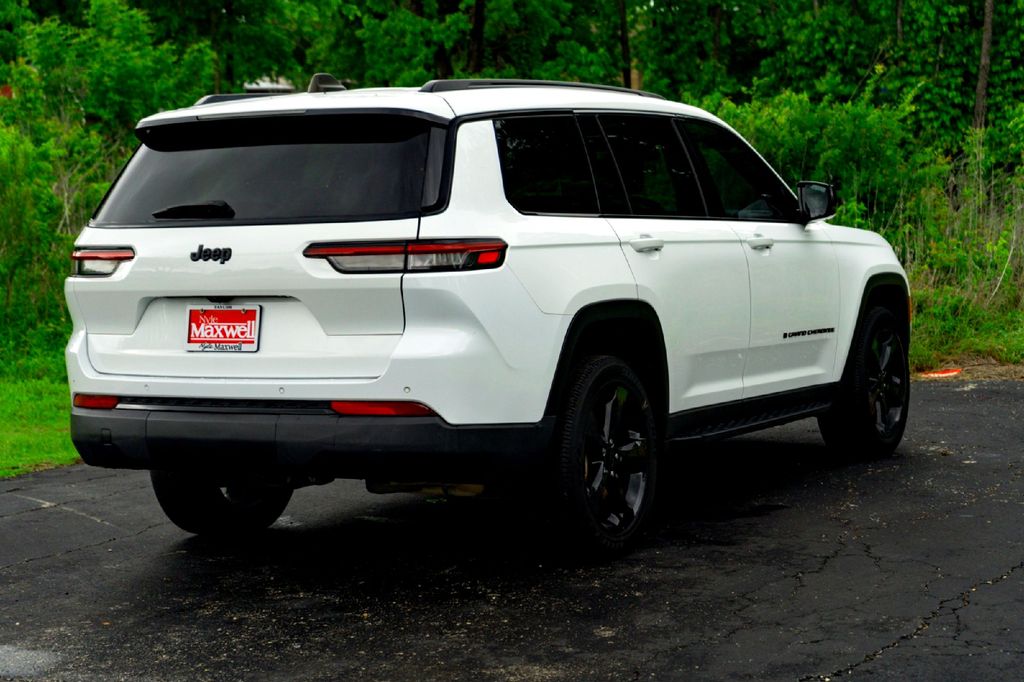 Used Car 2023 Jeep Grand Cherokee L  Altitude For Sale Under $30,000 In Taylor, Texas