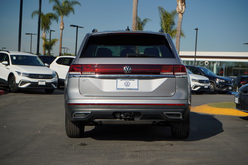 2025 Volkswagen Atlas 2.0T SE w/Technology 4