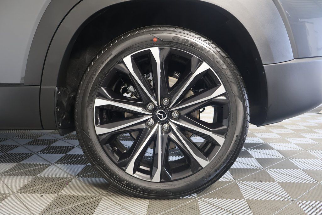 Thumbnail: 2025 Mazda CX-50 - 10