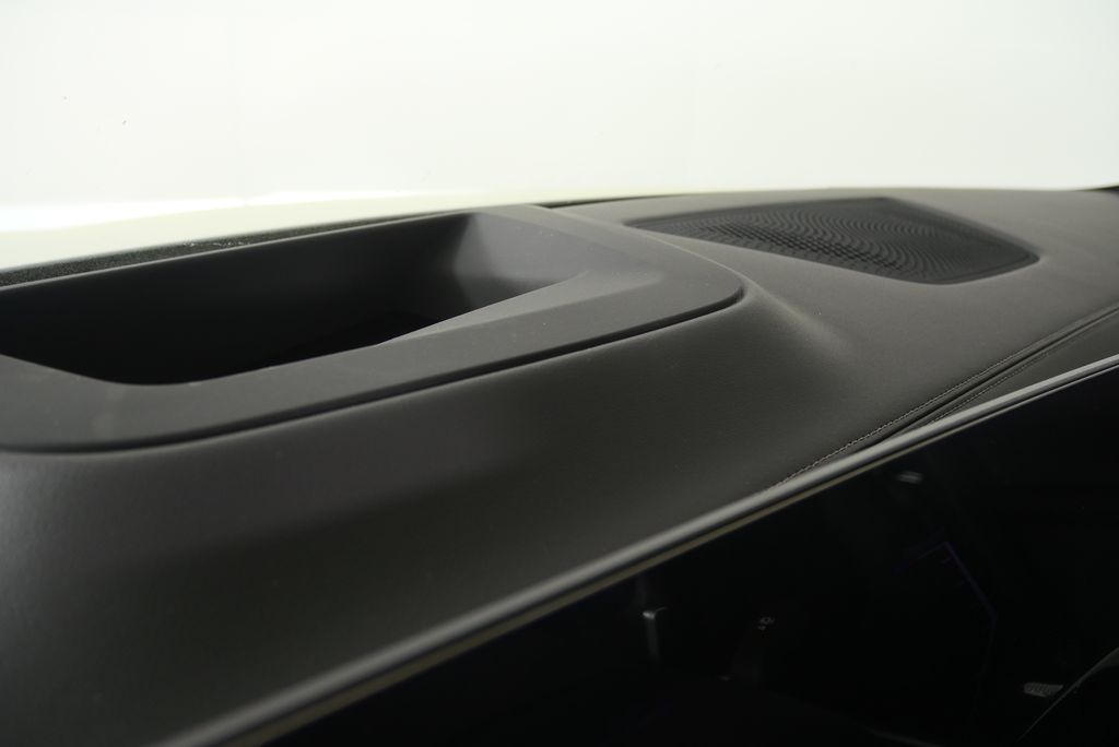 Thumbnail: 2026 BMW X6 - 17