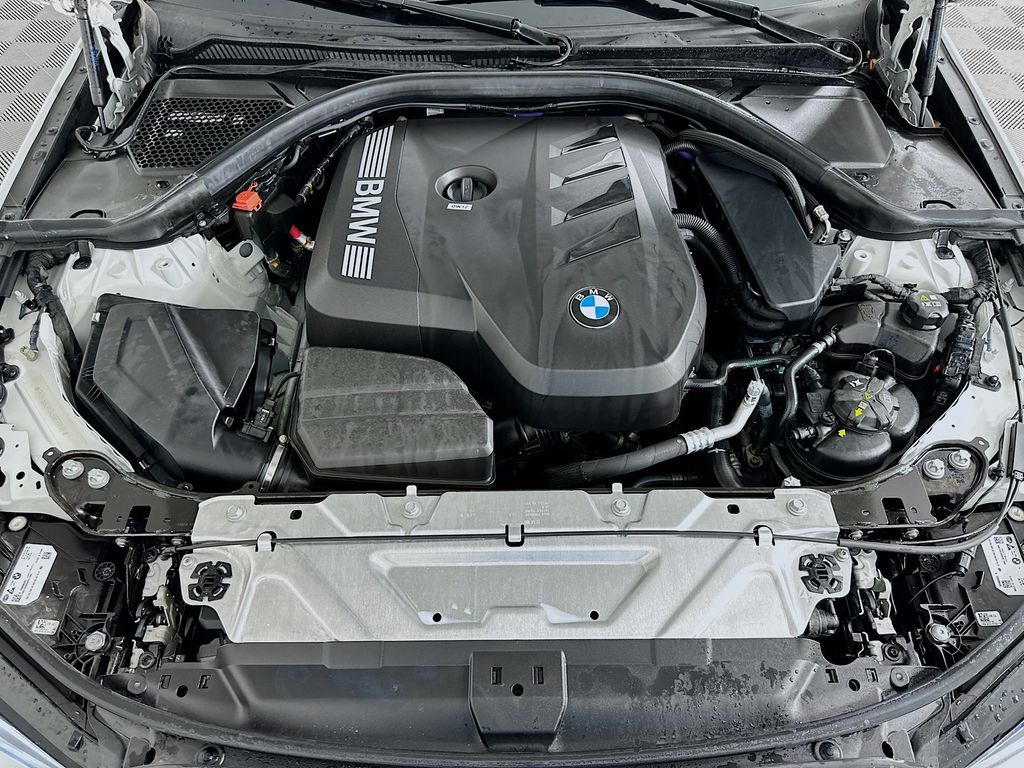 Thumbnail: 2025 BMW 3 Series - 31