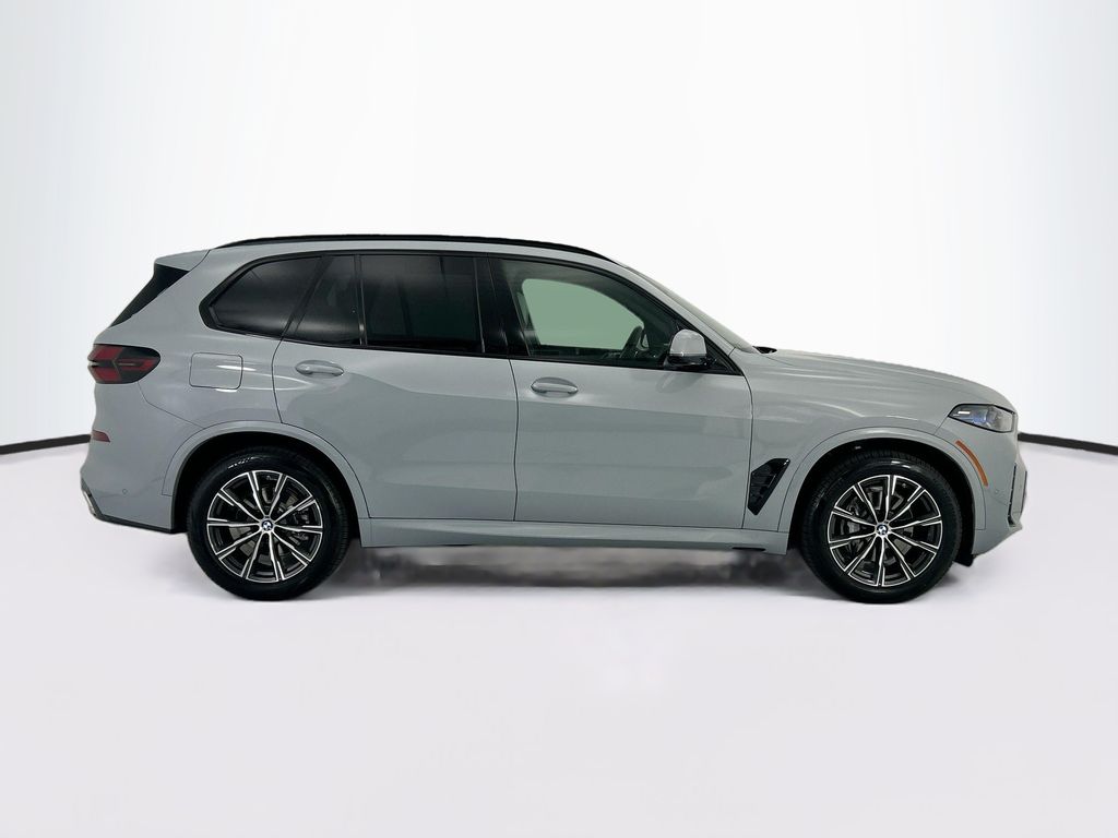 Thumbnail: 2026 BMW X5 - 4