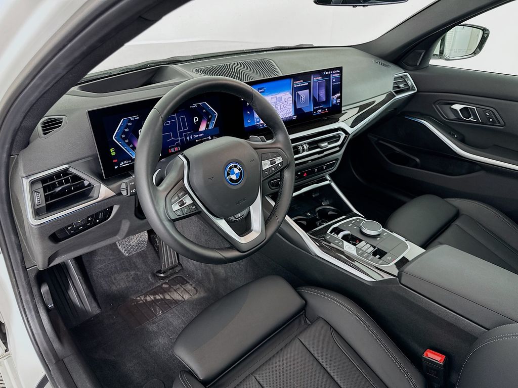 2024 BMW 3 Series 330e iPerformance 9