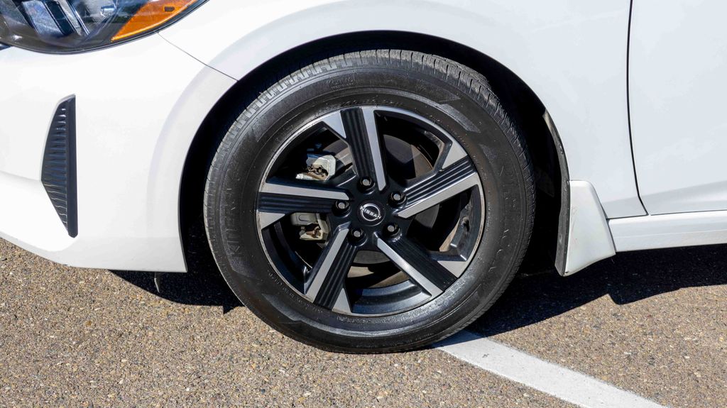 Used 2024 Nissan Sentra SV 4D Sedan