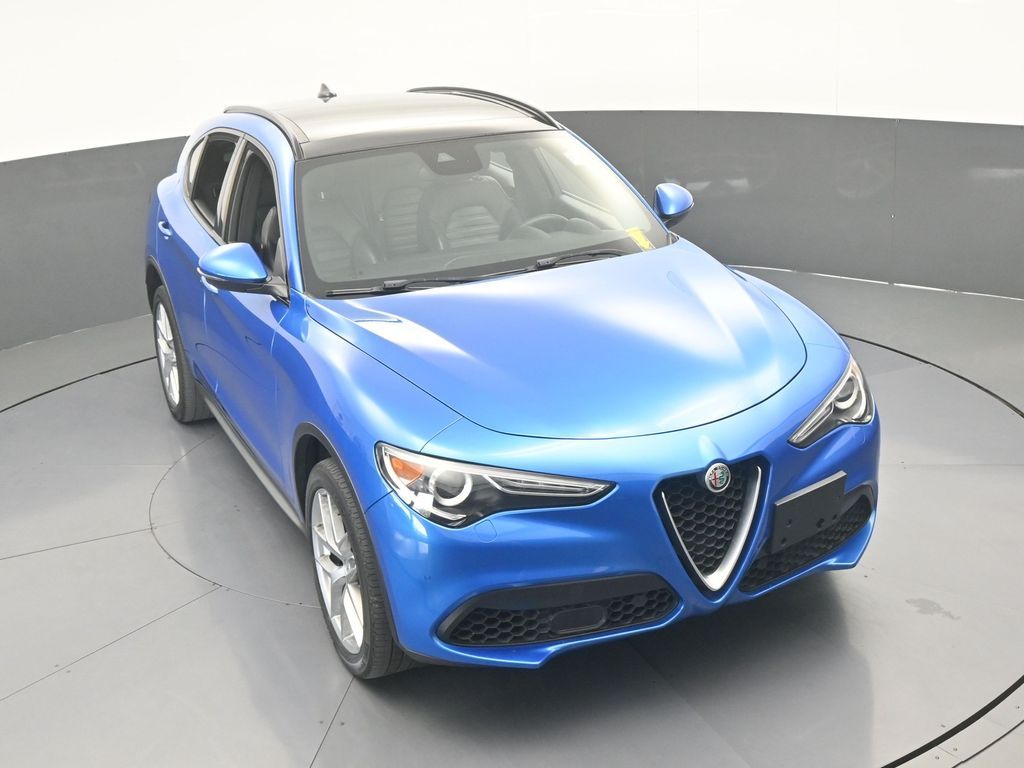 Used 2018 Misano Blue Metallic Alfa Romeo Ti image 55