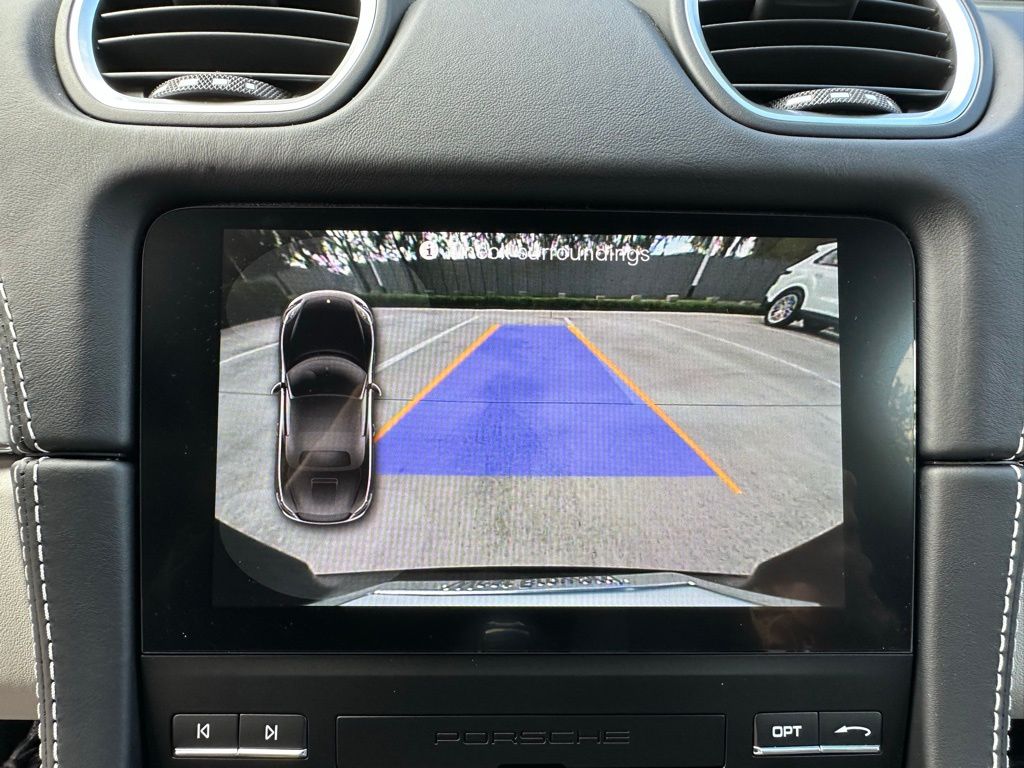 Thumbnail: 2025 Porsche 718 Boxster - 31