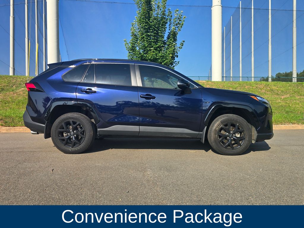 ToyotaRAV43