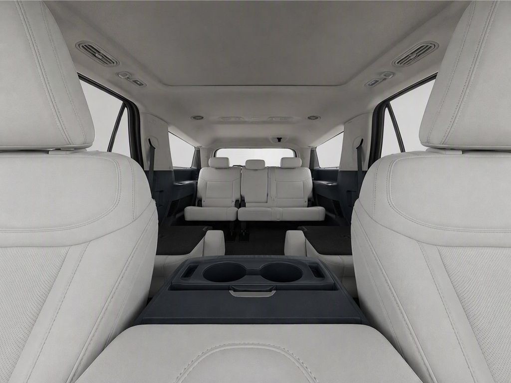 New 2027 Star White Metallic Tri-Coat Ford MAX Platinum image 16