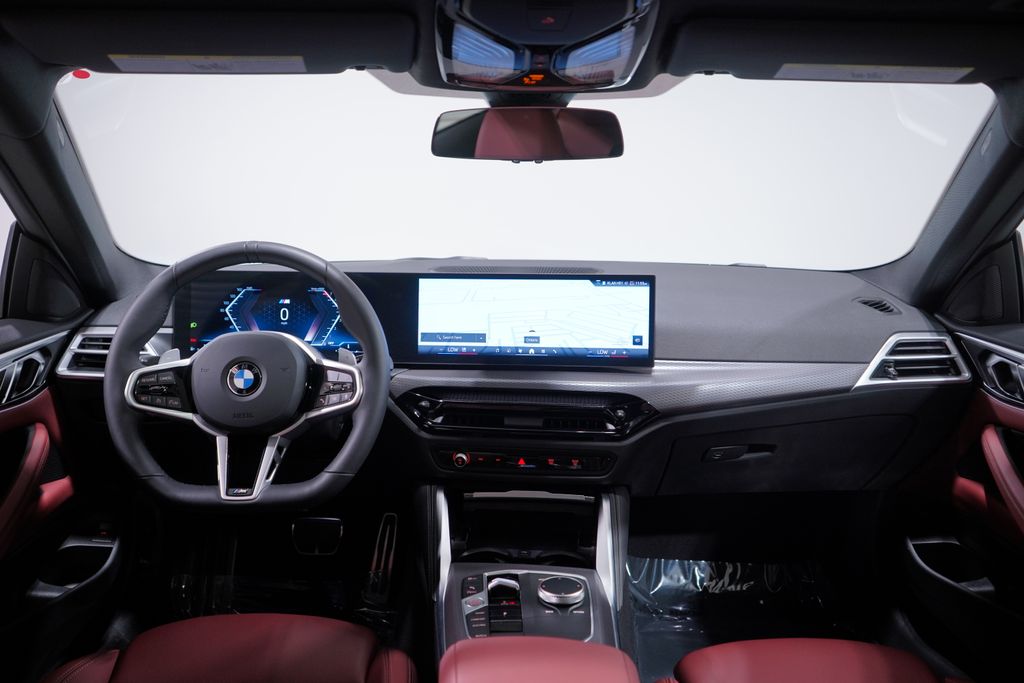 Thumbnail: 2026 BMW 4 Series - 10