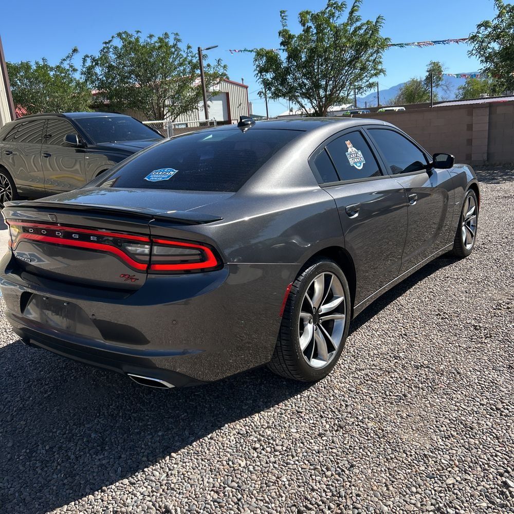 View vehicle photo 3