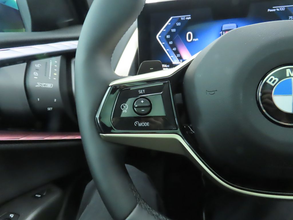 Thumbnail: 2025 BMW X3 - 11